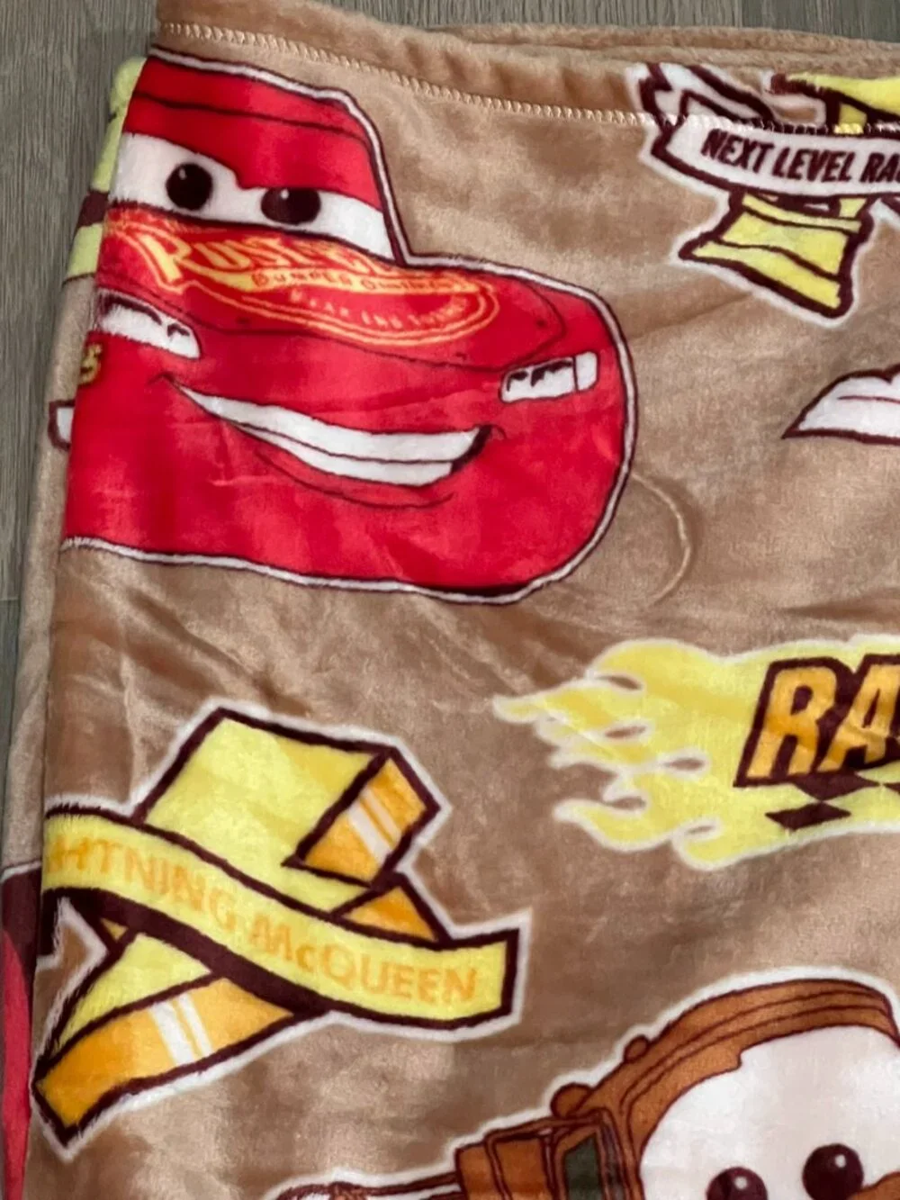 Disney Pixar CARS Lightning McQueen 95 Throw Blanket 50x70 Tow Mater Racing NWT